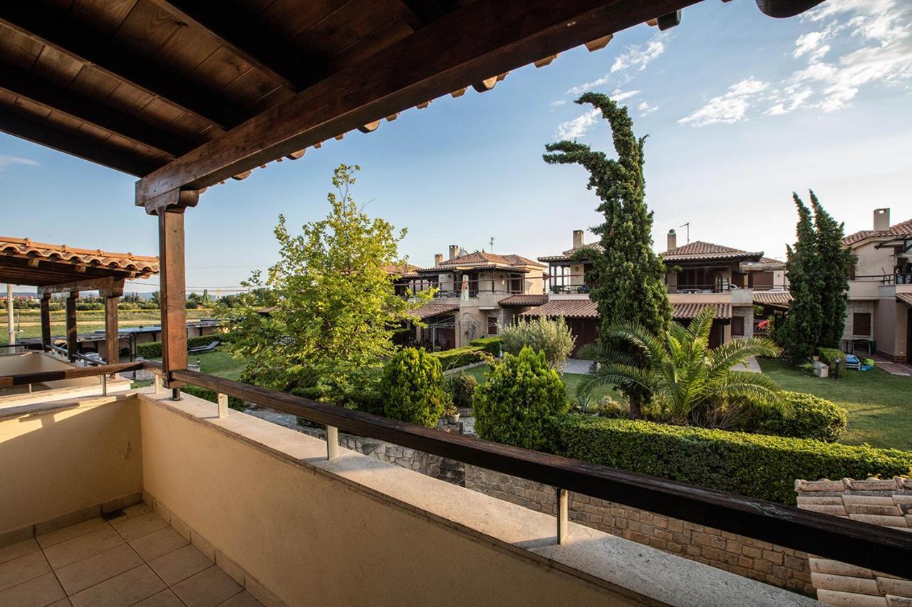 Porto Thea Alexandra Shared Pool Villa, أفيتوس المظهر الخارجي الصورة