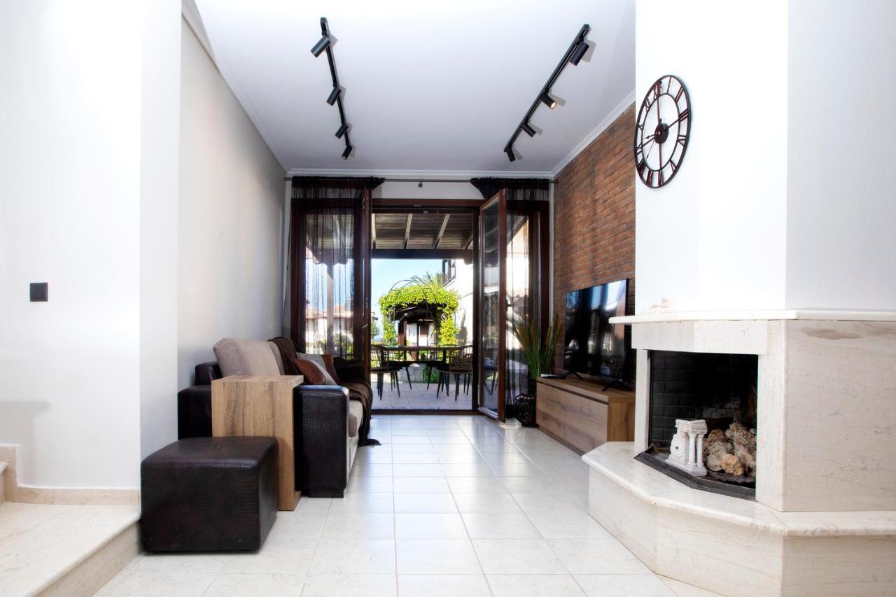 Porto Thea Alexandra Shared Pool Villa, أفيتوس المظهر الخارجي الصورة